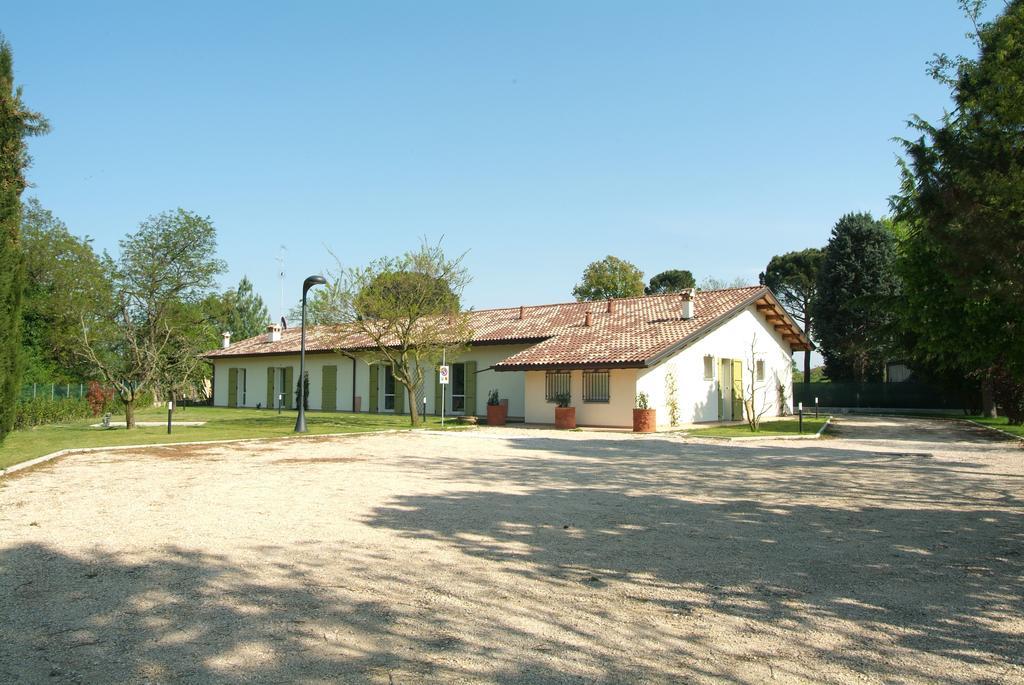 Caterina Residence Faenza Exteriör bild